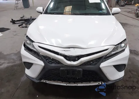 2018 Toyota Camry Se из США, поврежденный, VIN 4T1B11HK6JU606538